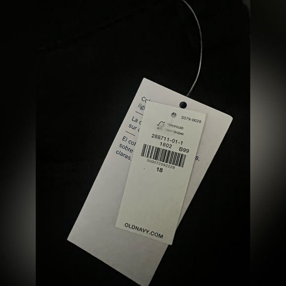 Old Navy - Rockstar Super Skinny mid rise black distressed jeans (NWT) - Picture 6 of 7